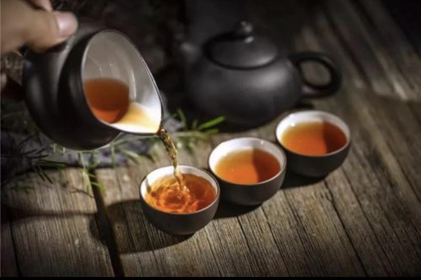 沸水泡茶会破坏维生素C吗？科学解析茶叶中维生素C的稳定性